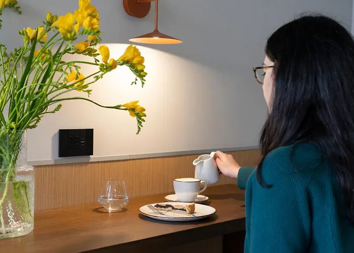 Biscardi فندق 4*