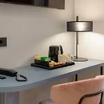 Biscardi 4*