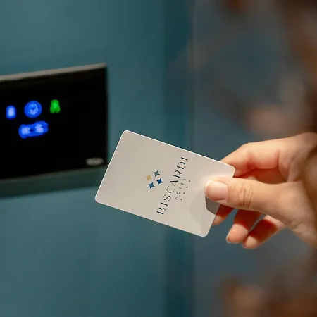 Готель Biscardi