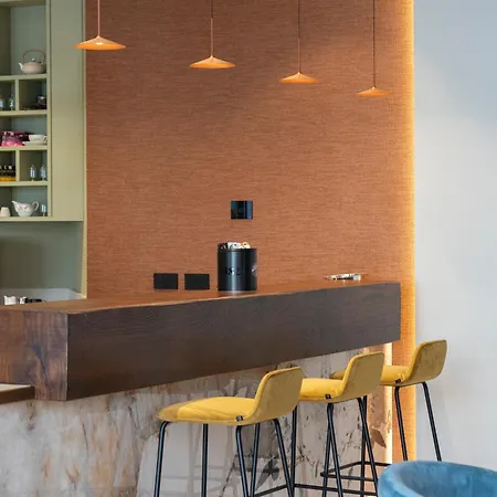 Biscardi Готель Барі